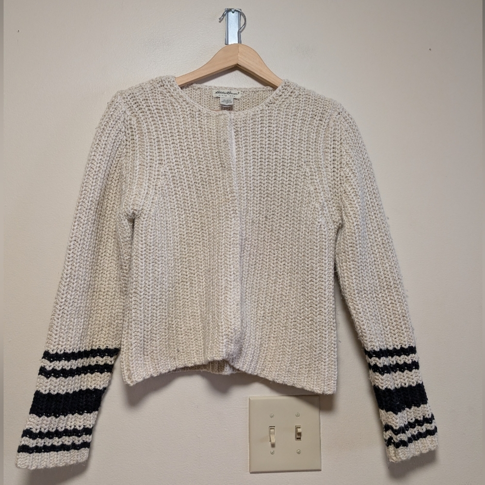 Eddie Bauer Size M Cream Chunky Knit Striped Sleeve Cropped Cardigan Sweater